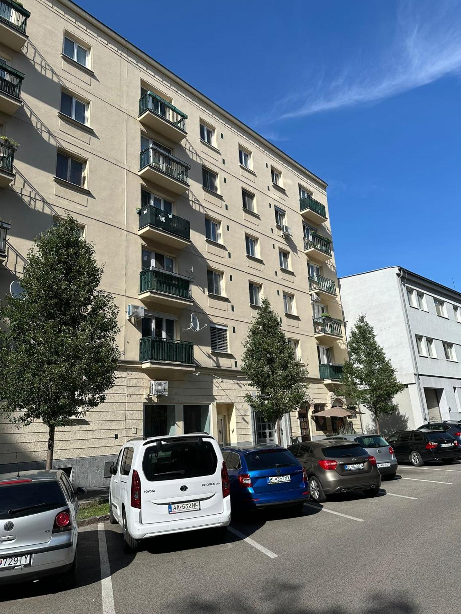 Brand New, Design Apartment Jojo, Oldtown, Balcony Bratislava Exterior foto